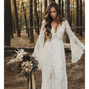 Boho Lace Wedding Dress (6)